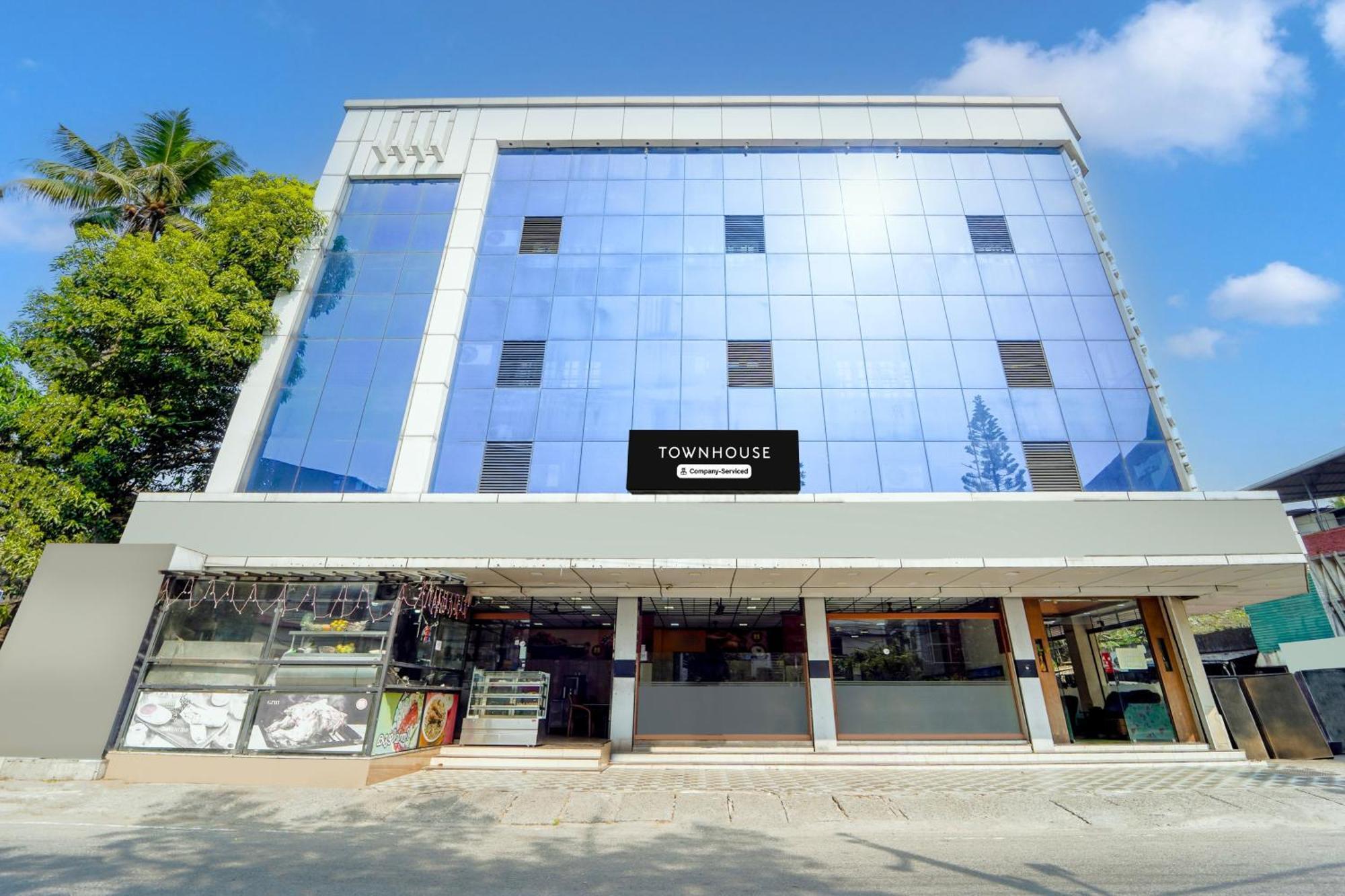 Super Townhouse City Center Ernakulam Kochi المظهر الخارجي الصورة