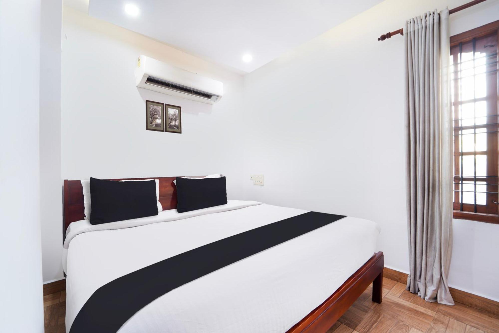 Super Townhouse City Center Ernakulam Kochi المظهر الخارجي الصورة