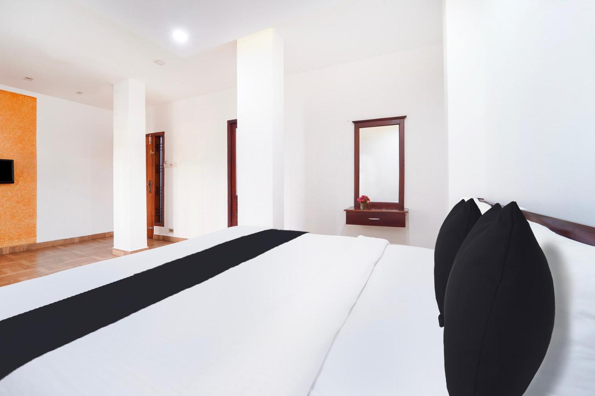 Super Townhouse City Center Ernakulam Kochi المظهر الخارجي الصورة